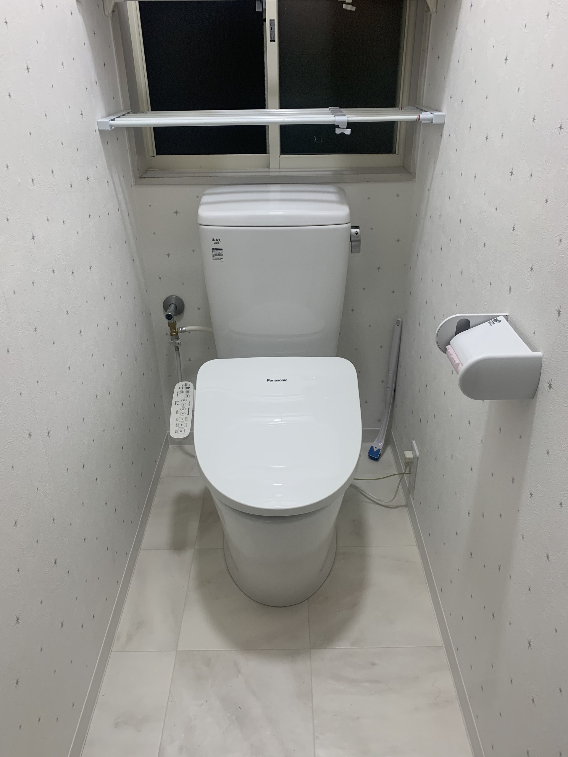施工後の清潔なトイレ空間